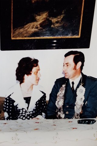 1975 Schützenkönig Franz Wirtz (Fränsel) mit Ehefrau Ingrid